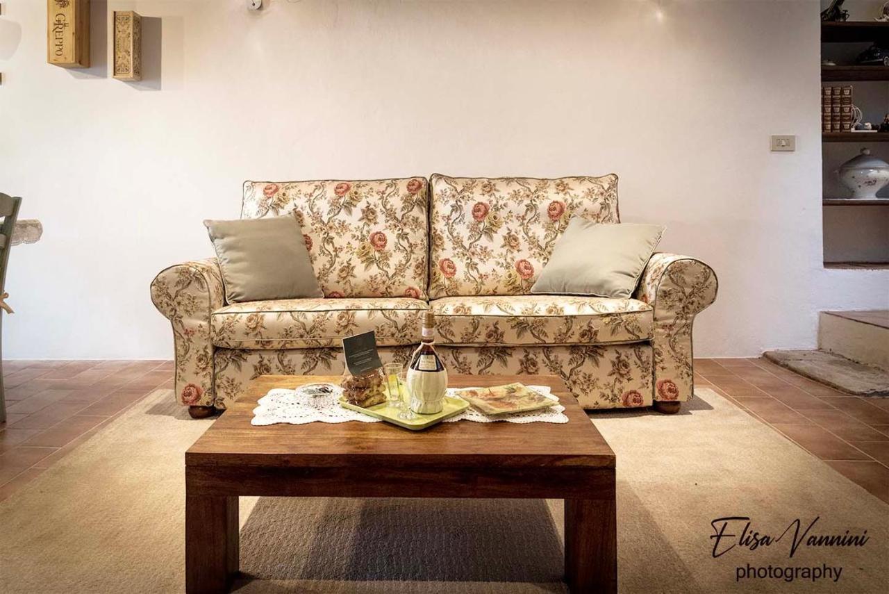 A Casa Di Titta Villa Terricciola Exteriör bild