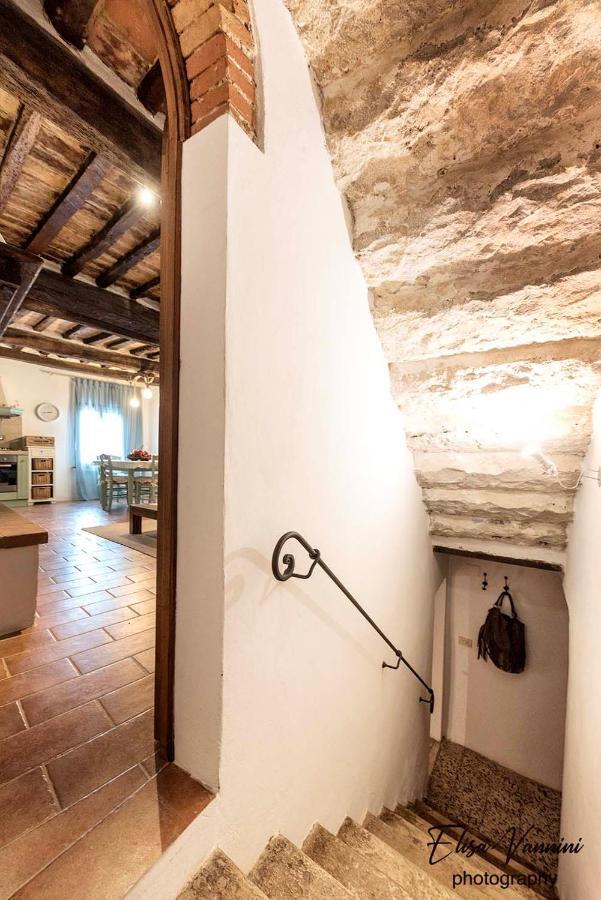 A Casa Di Titta Villa Terricciola Exteriör bild