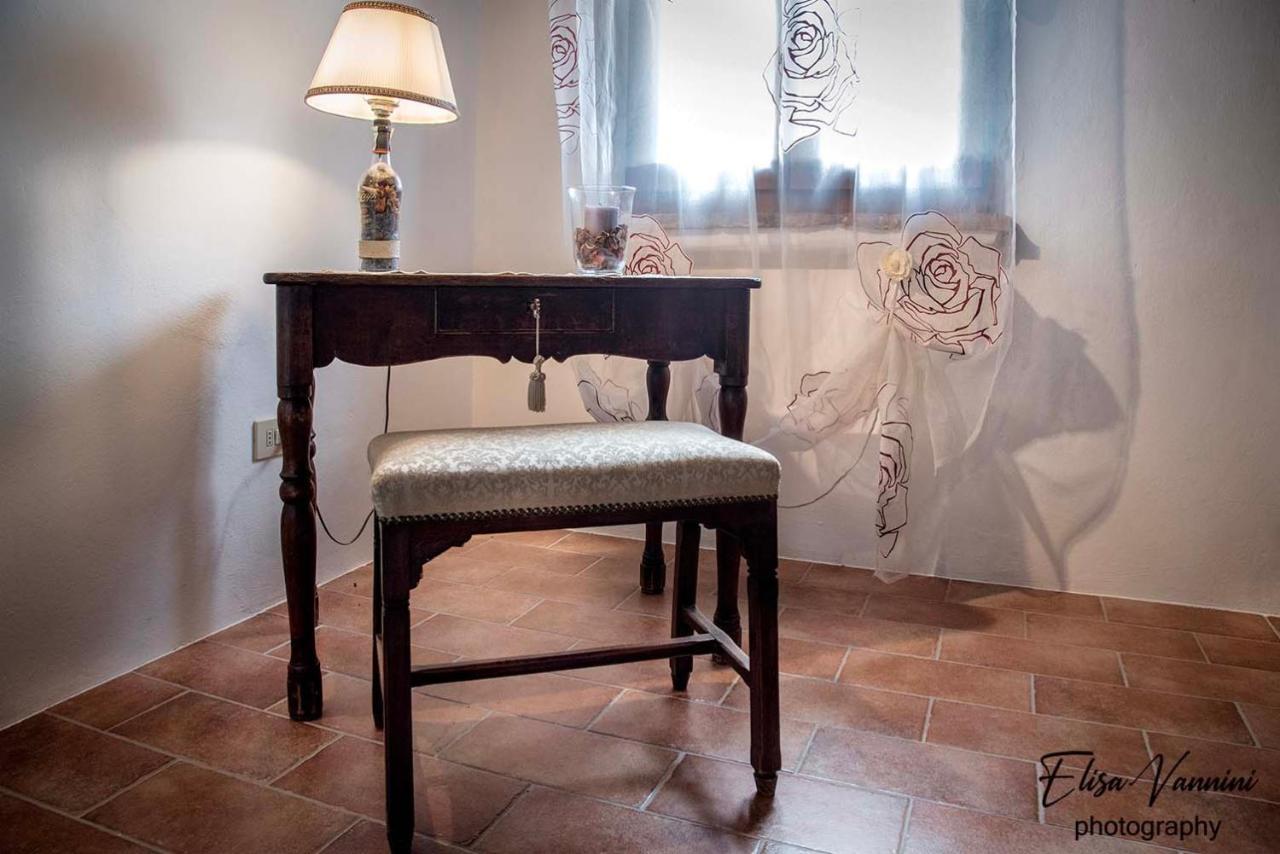 A Casa Di Titta Villa Terricciola Exteriör bild