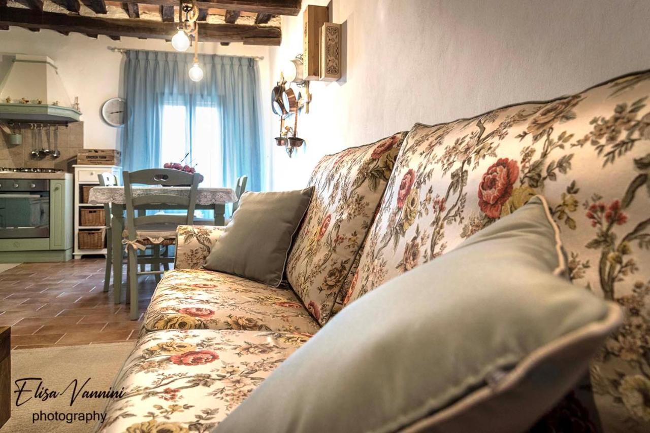 A Casa Di Titta Villa Terricciola Exteriör bild