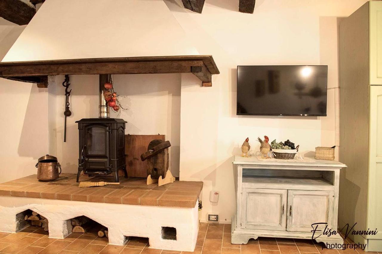 A Casa Di Titta Villa Terricciola Exteriör bild